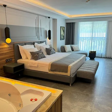 Telmessos Hotel- Adults Only מלון