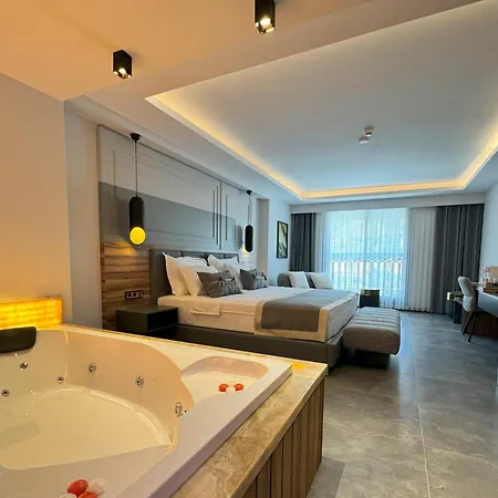 Telmessos Hotel- Adults Only 3* פאטהיה